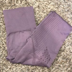 Seamless Purple Tights